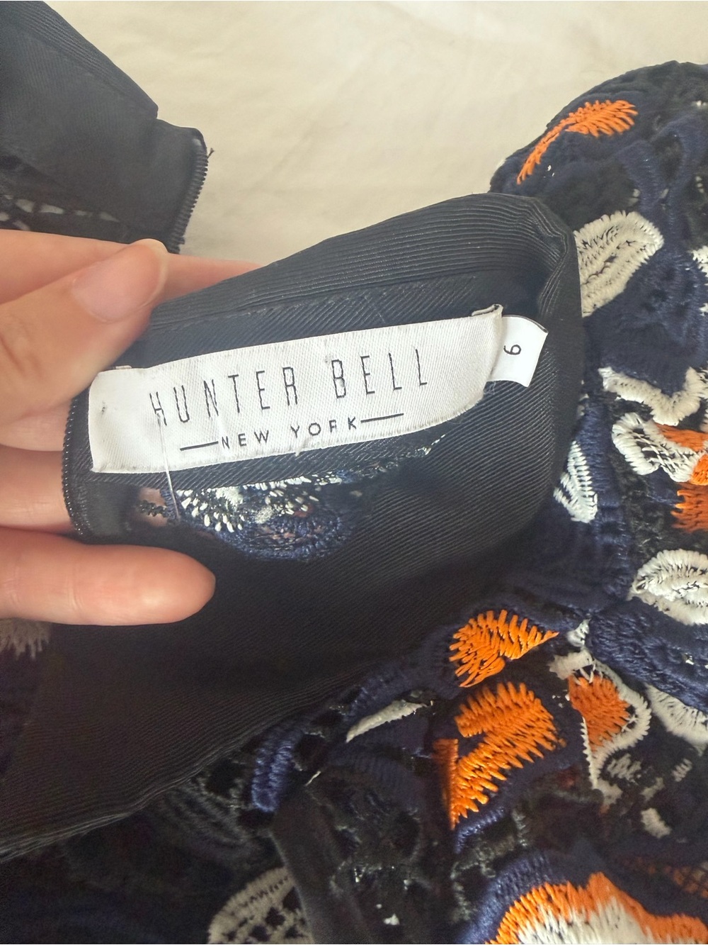 HUNTER BELL top/tunic - Picture 2 of 3